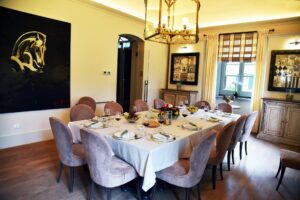 tavola giorno no piatti pane